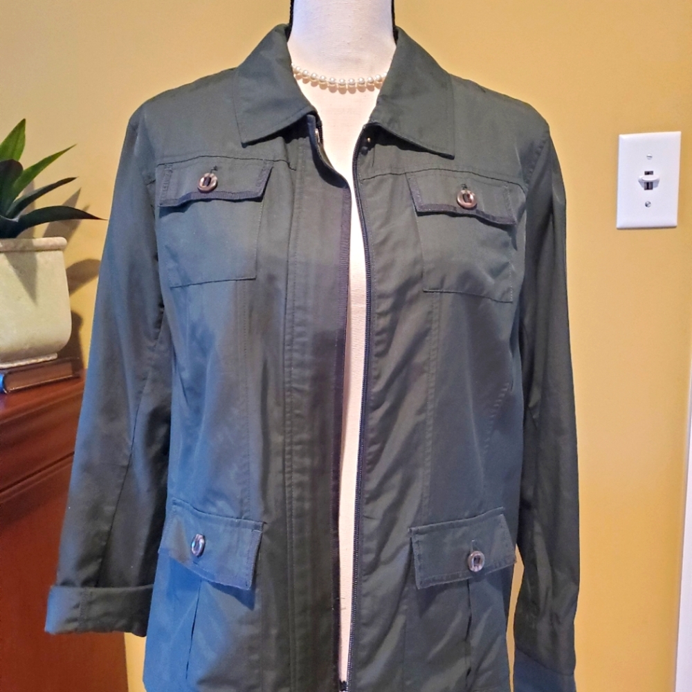 Croft & Barrow Olive Green Light weight Fall/Spring Jacket